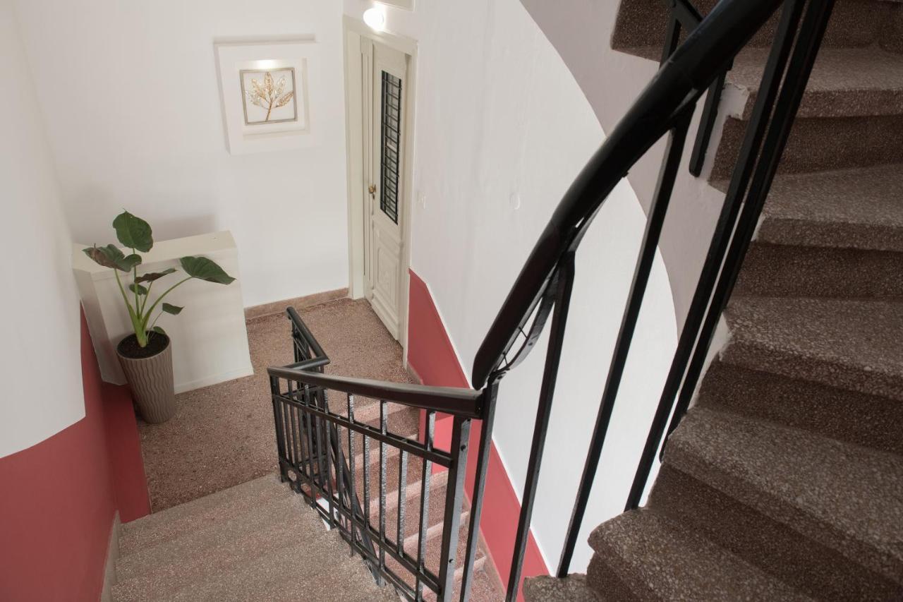 The Blue Apartment In The Heart Of Heraklion מראה חיצוני תמונה
