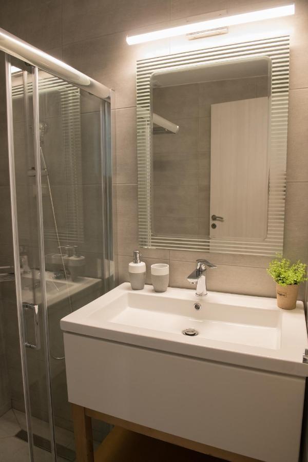 The Blue Apartment In The Heart Of Heraklion מראה חיצוני תמונה