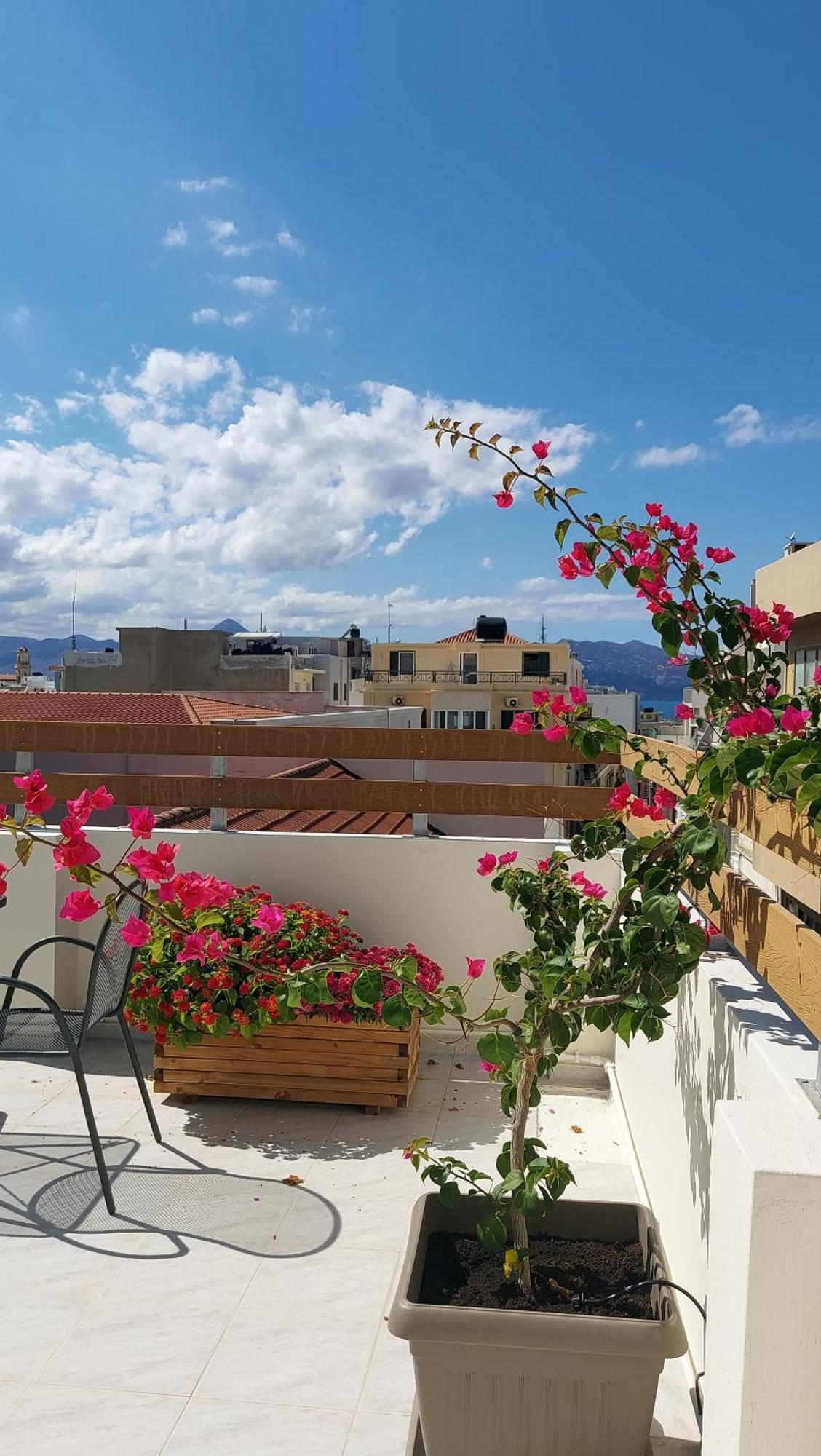 The Blue Apartment In The Heart Of Heraklion מראה חיצוני תמונה